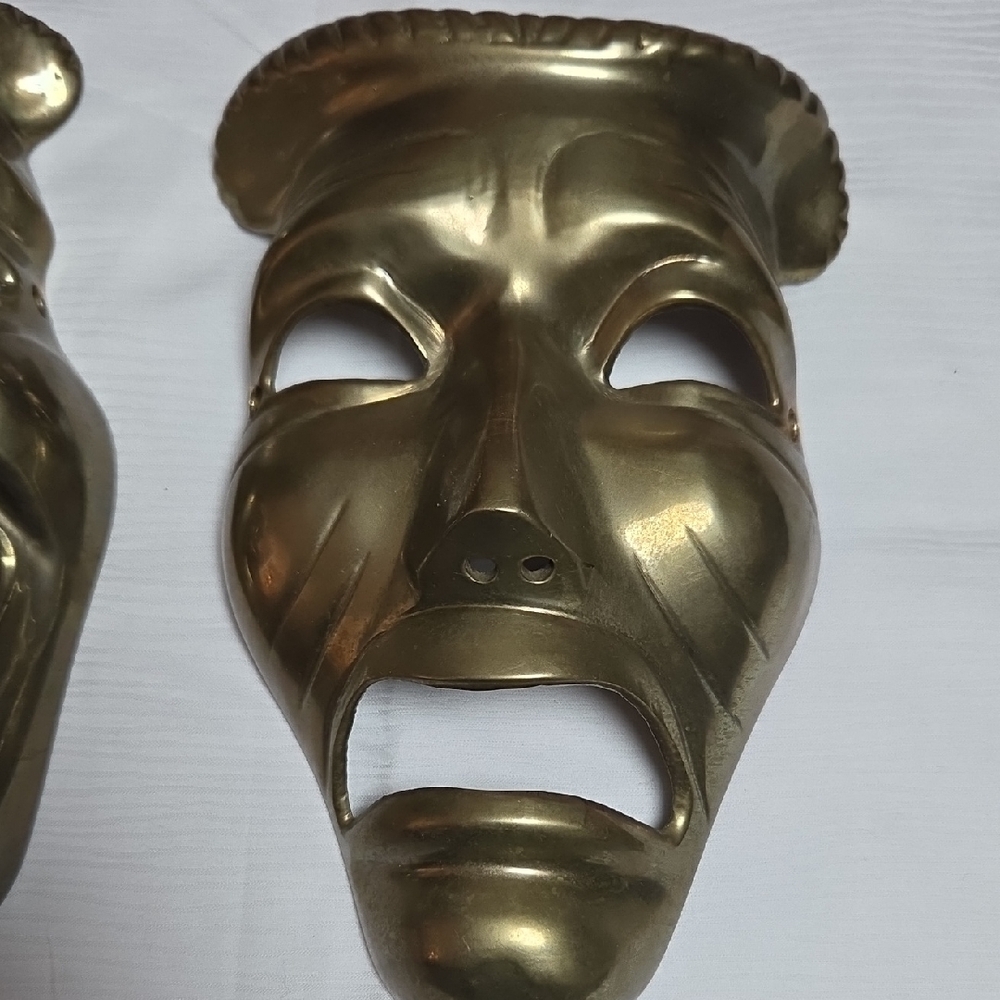 Vintage Brass Comedy and Tragedy Mask Sculpture. - Picture 3 of 6